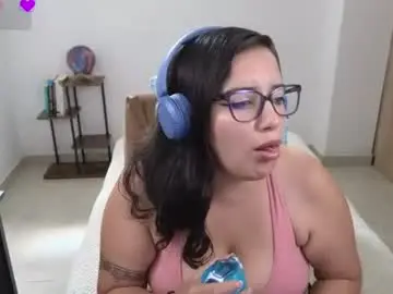 Chaturbate Free Live Porn of moonwoman_