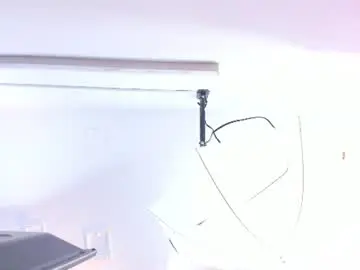 Chaturbate Free Live Porn of rousse_lily0