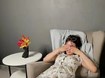 Chaturbate Best live sex cam show of riley__davis