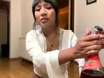 Chaturbate Nude Webcam of pocahontas000