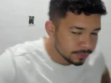 Chaturbate Free Live Porn of camrichard