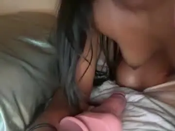 Chaturbate Private Sex Chat of tinylittlebrownie