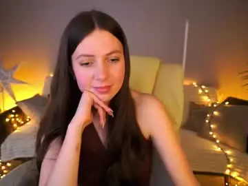 Chaturbate Live Sex Cam of babylumii