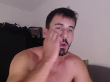Chaturbate Live Porn of hornyasfuckk33