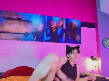 Chaturbate Live Sex Cam of fox_white_