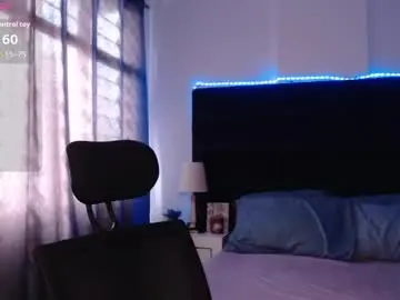 Chaturbate Free Live Porn of andrewmhilton_