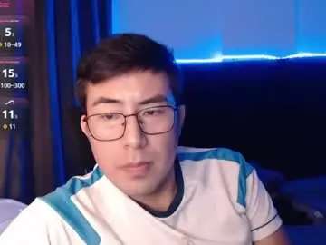 Chaturbate Live Sex of andrewmhilton_