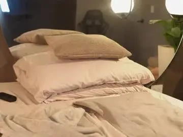Chaturbate Best live sex cam show of mia_belmont