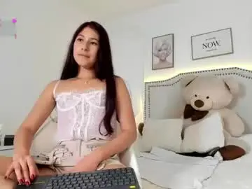 Chaturbate Free Live Porn of juliee_ross