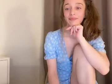 Chaturbate Live Sex of shy_schoolgirl_
