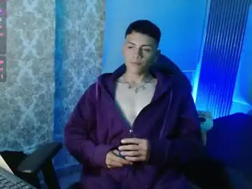 Chaturbate Live Porn of brac_tay