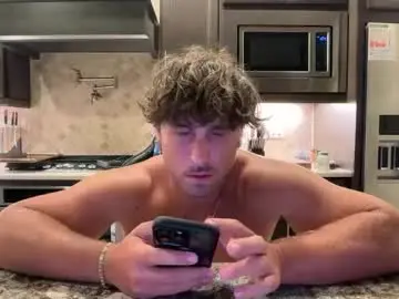 Chaturbate Live Porn of hungkingg22