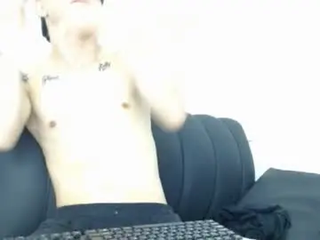 Chaturbate Live Sex of zeusdark19