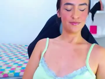 Chaturbate Live Sex Cam of angie_dreamgirl