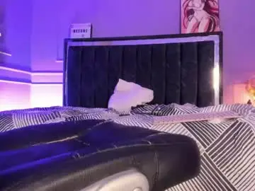Chaturbate Live Sex of amber_18x