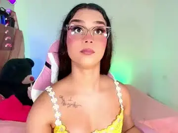 Chaturbate Free Porn Cam of ely_w1
