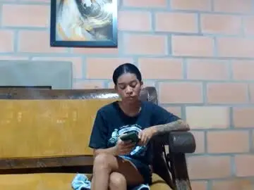 Chaturbate Live Sex of lucy_sluppy_hard