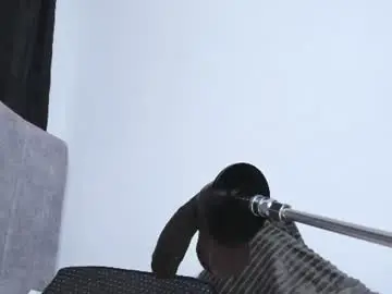 Chaturbate Live Sex Cam of mariana_castro9