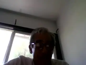 Chaturbate Free Porn Cam of royboy2561