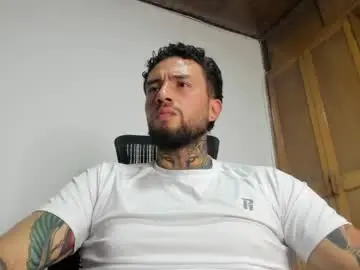 Chaturbate Live Porn of master_steven_01
