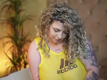 Chaturbate Sex Cam of tiffanytrinity