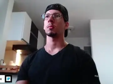 Chaturbate Free Porn Cam of andrew_mathe