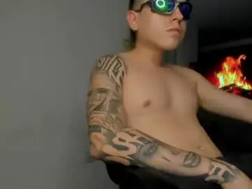 Chaturbate Live Sex of donald__king