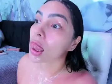 Chaturbate Sex Cam of evelinn_belen