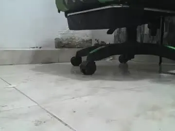 Chaturbate Sex Cam of srfindomfeet_