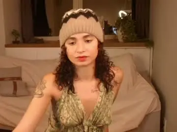 Chaturbate Nude Webcam of ysenne_josse