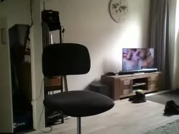 Chaturbate Live Sex Cam of dj_ziggo