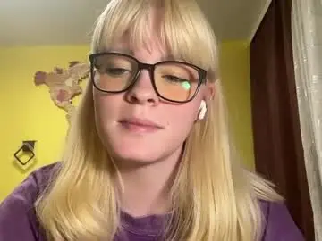 Chaturbate Sex Cam of addieflamer