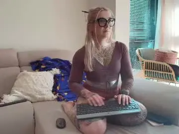 Chaturbate Sex Chat of tattoobbgirl