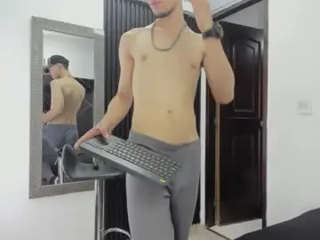 Chaturbate Private Sex Chat of _axel_09