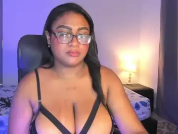 Chaturbate Free Live Porn of ebony__queen2