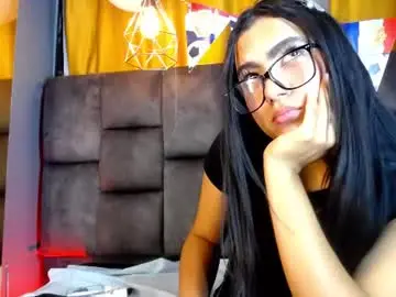 Chaturbate Free Porn Cam of holly_watson_