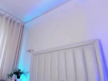 Chaturbate Watch Live Sex Cams of li_baby