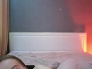 Chaturbate Live Sex of avgustina_love