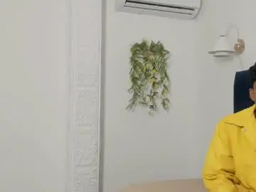 Chaturbate Best live sex cam show of an_fox23