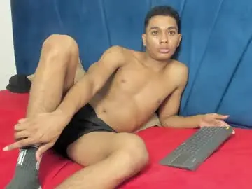 Chaturbate Free Porn Cam of an_fox23