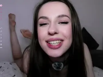 Chaturbate Live Sex Cam of milky_sofa