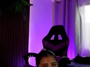 Chaturbate Free Live Porn of dracaryss_