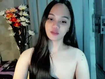 Chaturbate Live Sex Cam of hilarymolly