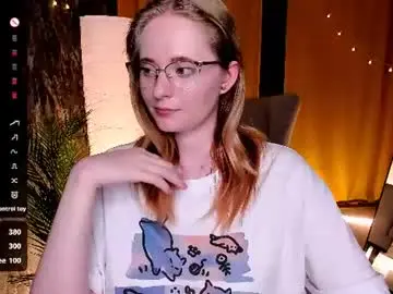 Chaturbate Watch Live Sex Cams of sheslinki