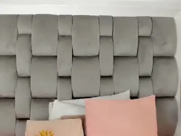 Chaturbate Best live sex cam show of camila_sunsen
