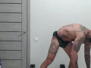 Chaturbate Best live sex cam show of maxi_foxxx
