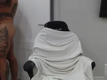 Chaturbate Sex Cam of maxi_foxxx