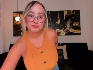 Chaturbate Best live sex cam show of novasinclairx