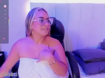 Chaturbate Free Live Porn of mhonikbelucci