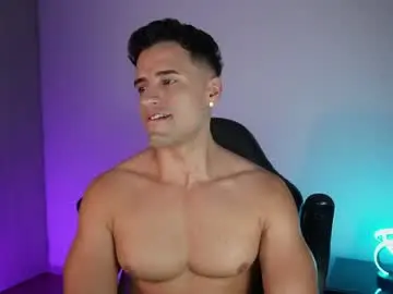 Chaturbate Best live sex cam show of krops_